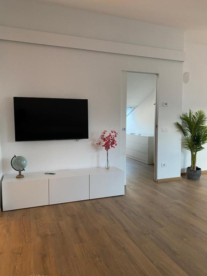 Sky View Apartment 코모 외부 사진