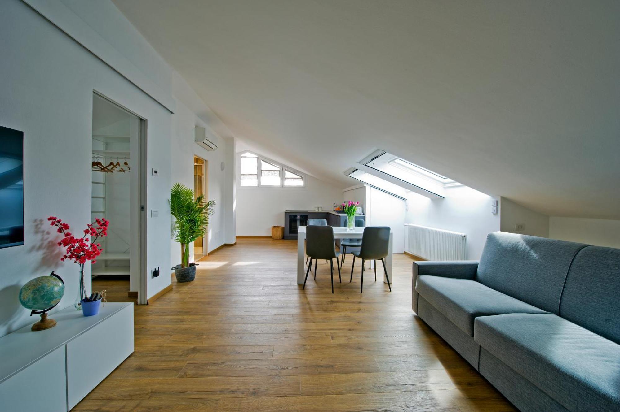 Sky View Apartment 코모 외부 사진